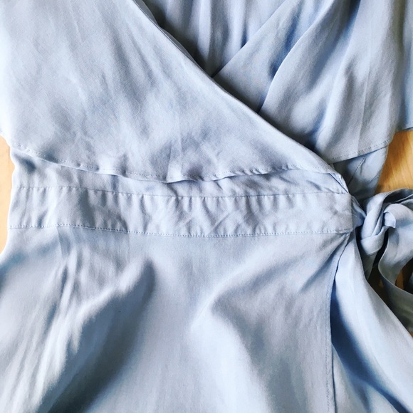 Gianni Bini Pale Blue Wrap Dress - Picture 3 of 8